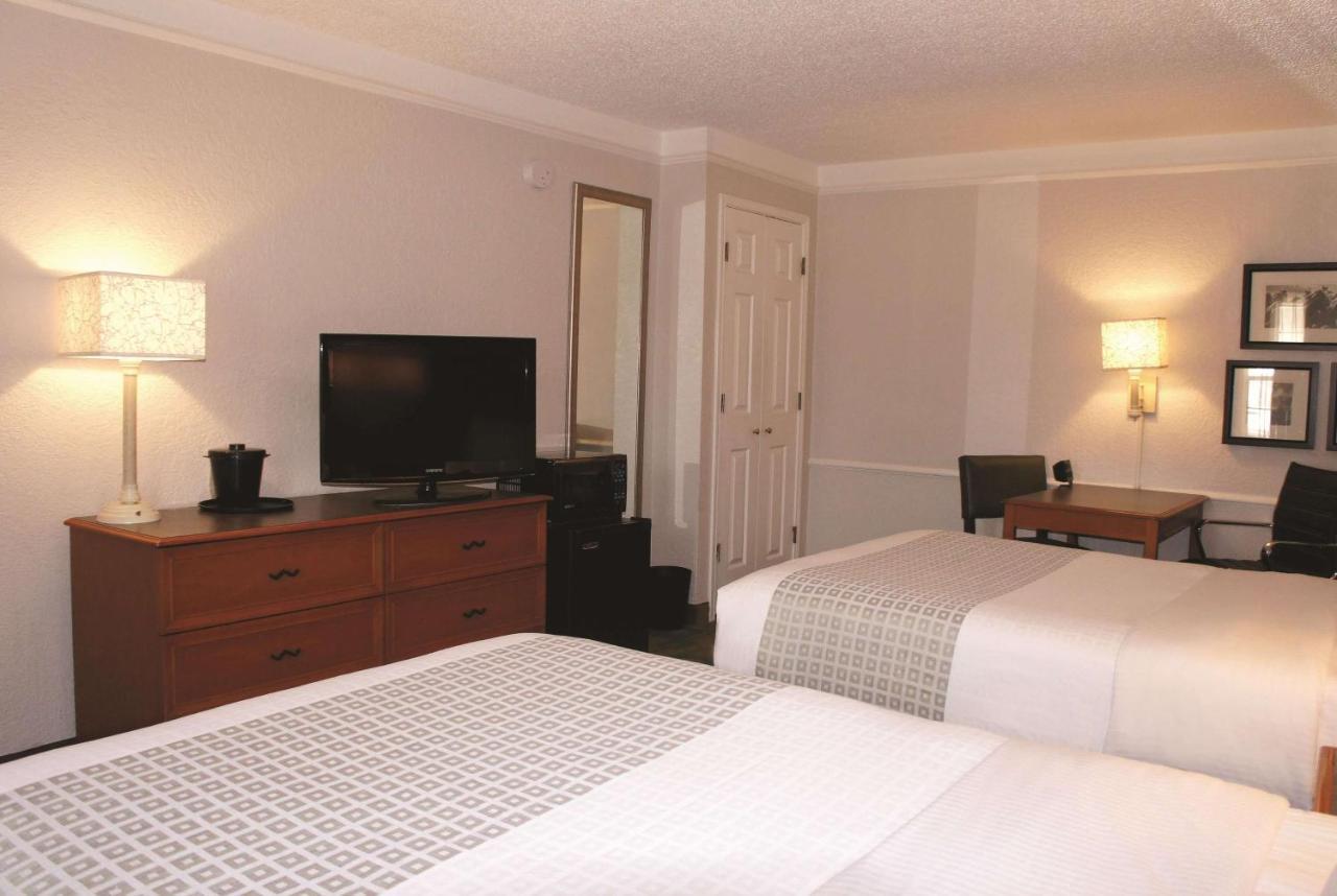 מלון Baymont By Wyndham Lubbock - Downtown Civic Center מראה חיצוני תמונה