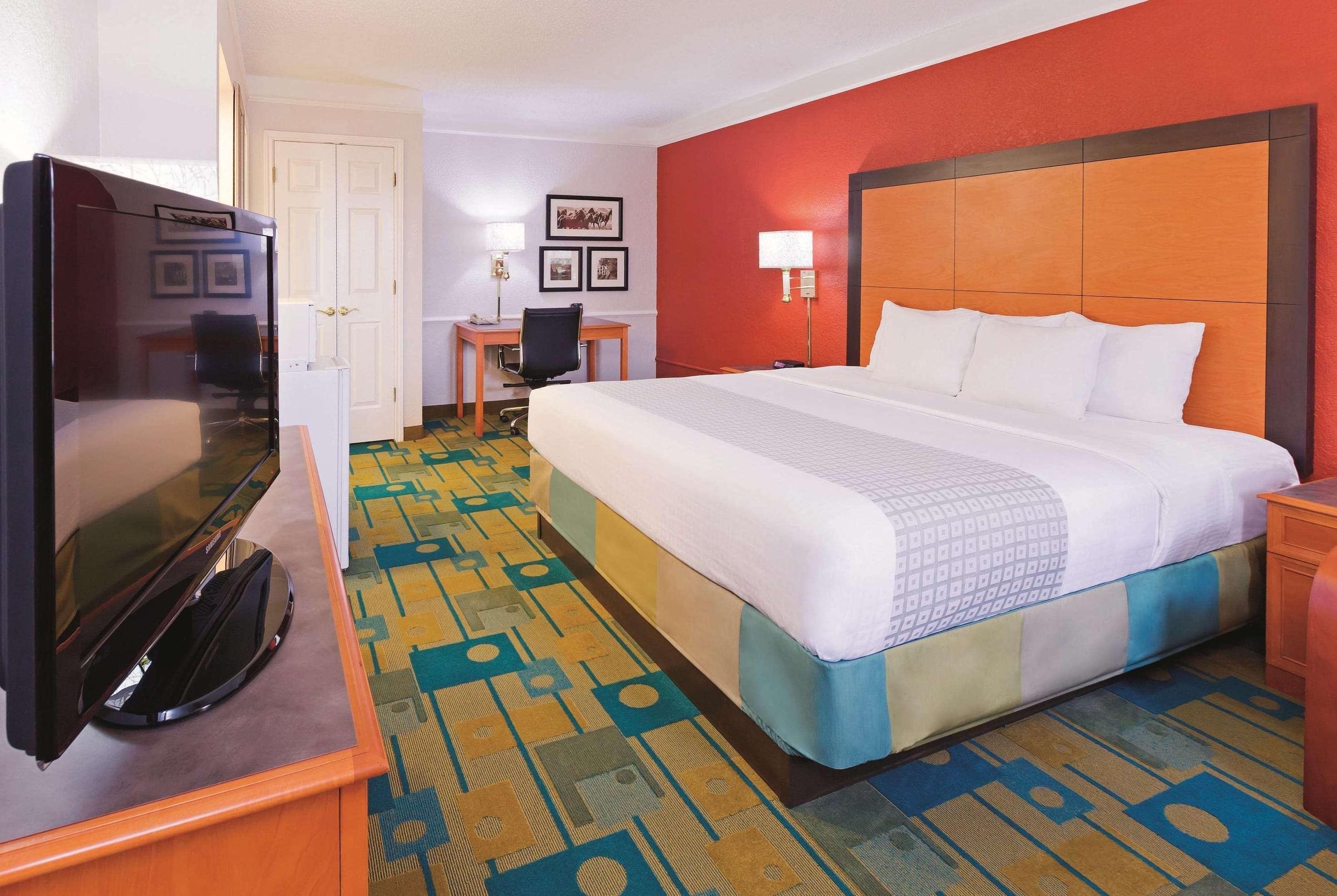 מלון Baymont By Wyndham Lubbock - Downtown Civic Center מראה חיצוני תמונה